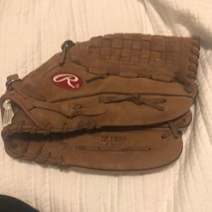 Rawlings SL130P mitt